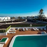 Flamboyant Adults Only Apartmán