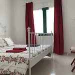 Flamboyant Adults Only Apartmán