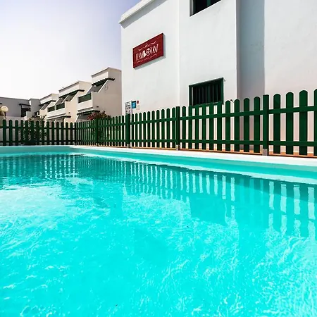 Apartment Flamboyant Adults Only *