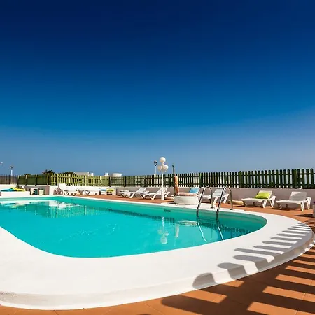 Flamboyant Adults Only Apartment Puerto del Carmen (Lanzarote)
