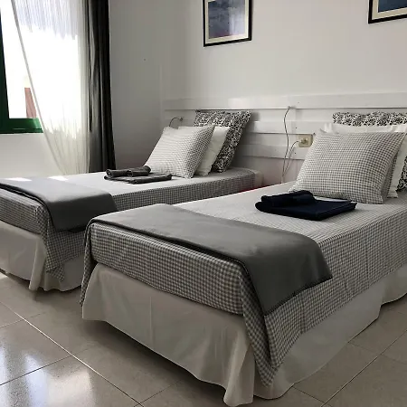 Flamboyant Adults Only Apartment *