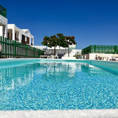 Flamboyant Adults Only Apartment Puerto del Carmen (Lanzarote)