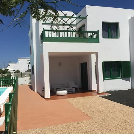 Flamboyant Adults Only Apartament