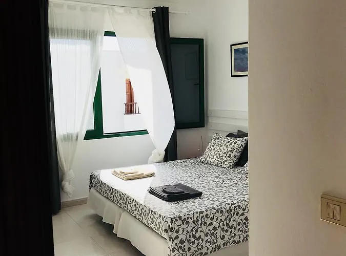 Flamboyant Adults Only *