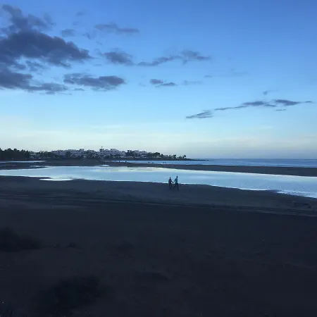 Apartment Flamboyant Adults Only